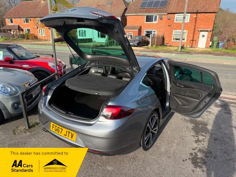 2017 VAUXHALL INSIGNIA 2017 VAUXHALL INSIGNIA