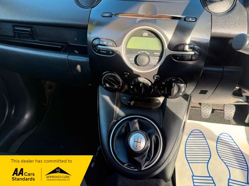 2010 MAZDA MAZDA 2 2010 MAZDA MAZDA 2