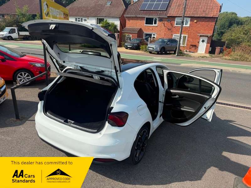 2021 FIAT TIPO 2021 FIAT TIPO