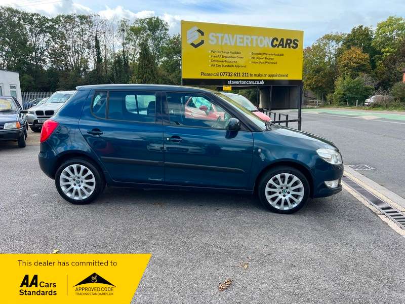A 2011 SKODA FABIA ELEGANCE TDI CR A 2011 SKODA FABIA ELEGANCE TDI CR