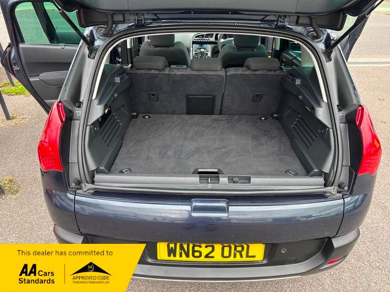 2012 PEUGEOT 3008 2012 PEUGEOT 3008
