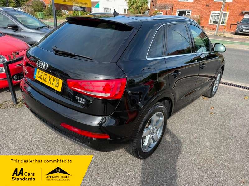 A 2012 AUDI Q3 TFSI QUATTRO SE A 2012 AUDI Q3 TFSI QUATTRO SE