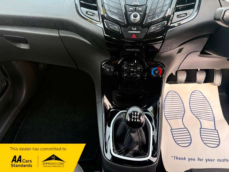 2015 FORD FIESTA 2015 FORD FIESTA