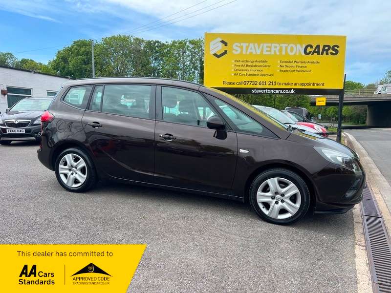 A 2015 VAUXHALL ZAFIRA EXCLUSIV CDTI A 2015 VAUXHALL ZAFIRA EXCLUSIV CDTI
