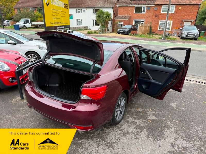 2012 TOYOTA AVENSIS 2012 TOYOTA AVENSIS