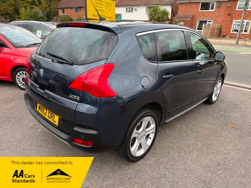 A 2012 PEUGEOT 3008 HDI ALLURE A 2012 PEUGEOT 3008 HDI ALLURE