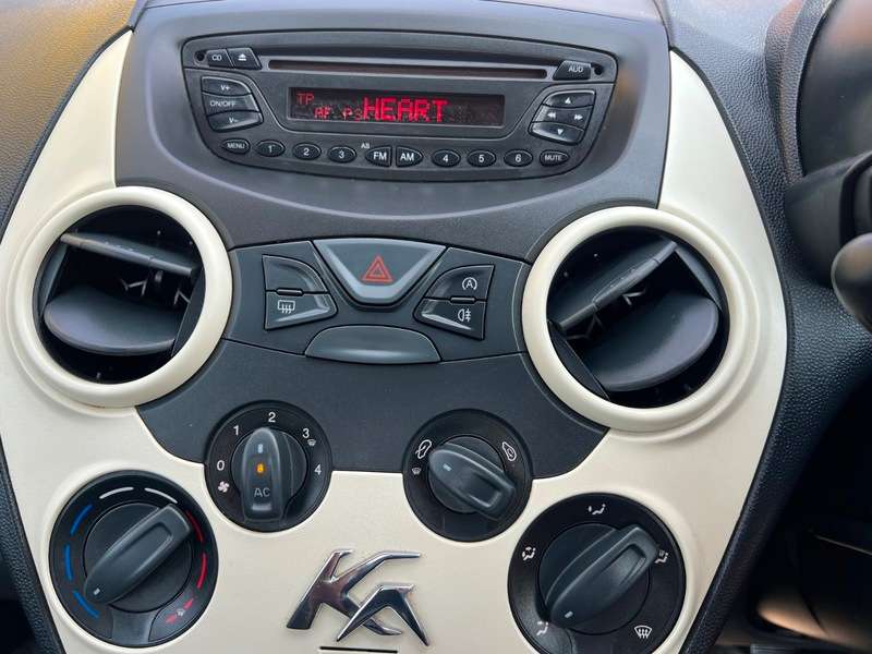 2012 FORD KA 2012 FORD KA