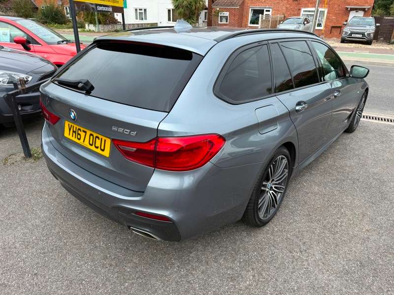 A 2017 BMW 5 SERIES 520d M SPORT TOURING A 2017 BMW 5 SERIES 520d M SPORT TOURING