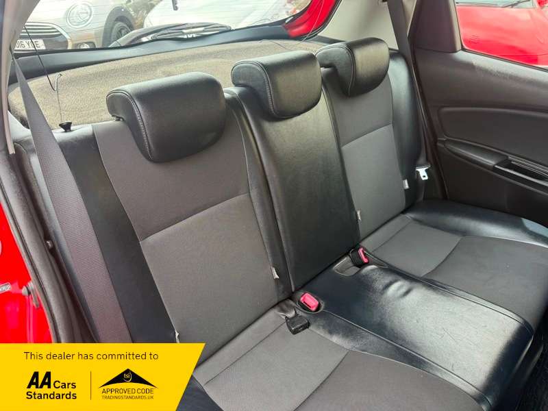 2015 TOYOTA YARIS 2015 TOYOTA YARIS