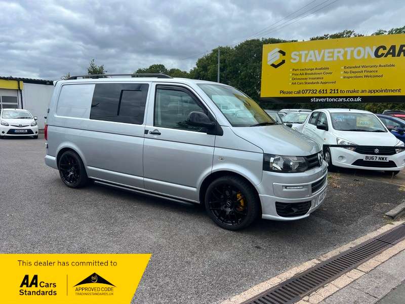 A 2012 VOLKSWAGEN TRANSPORTER T28 TDI Camper Van A 2012 VOLKSWAGEN TRANSPORTER T28 TDI Camper Van