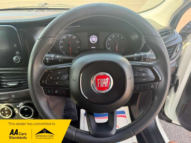 2021 FIAT TIPO 2021 FIAT TIPO