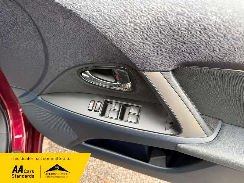 2012 TOYOTA AVENSIS 2012 TOYOTA AVENSIS