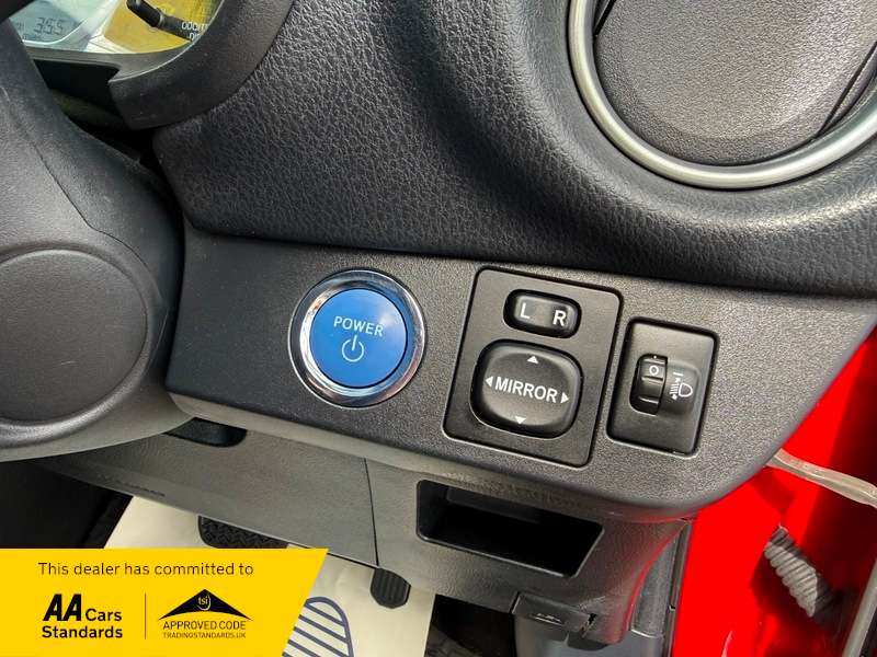 2015 TOYOTA YARIS 2015 TOYOTA YARIS