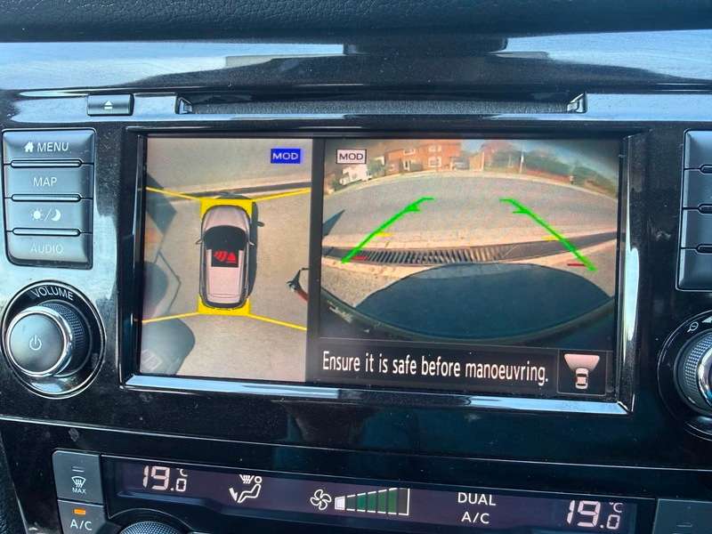 A 2021 NISSAN QASHQAI DIG-T N-CONNECTA A 2021 NISSAN QASHQAI DIG-T N-CONNECTA