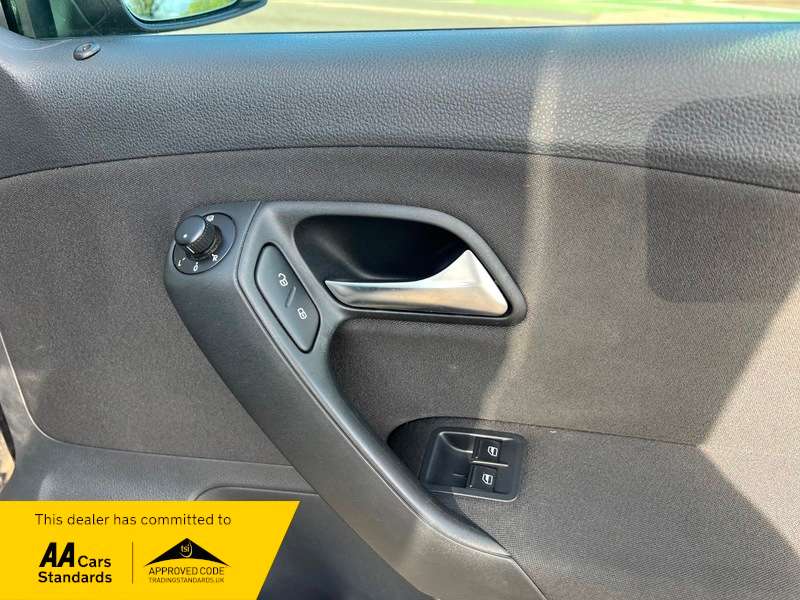 2011 VOLKSWAGEN POLO 2011 VOLKSWAGEN POLO