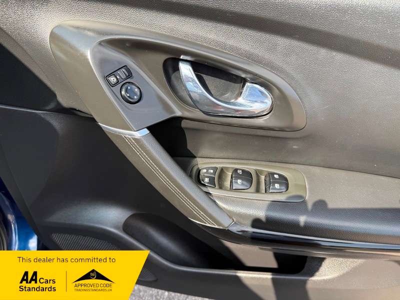 2017 RENAULT KADJAR 2017 RENAULT KADJAR