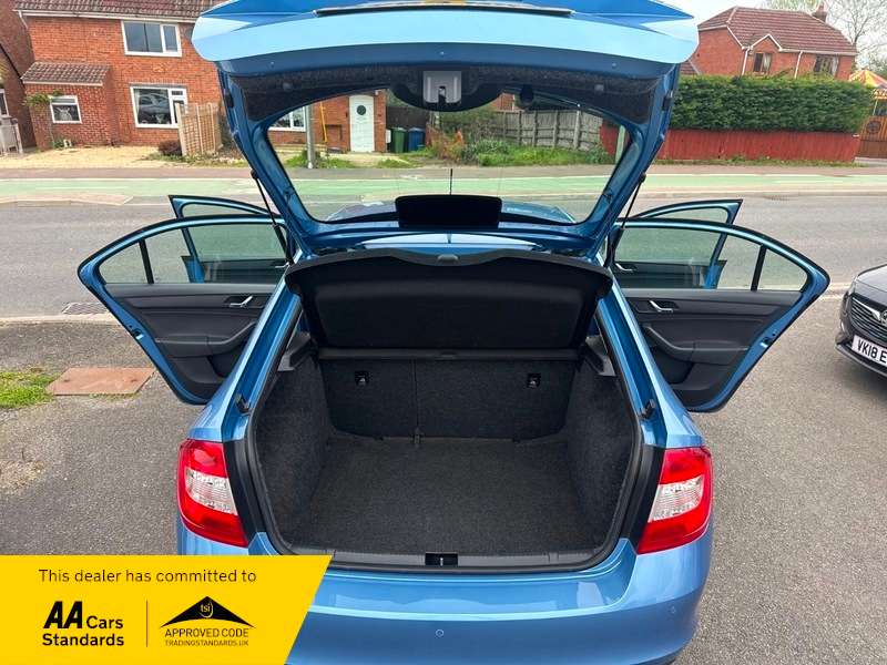 2013 SKODA RAPID 2013 SKODA RAPID