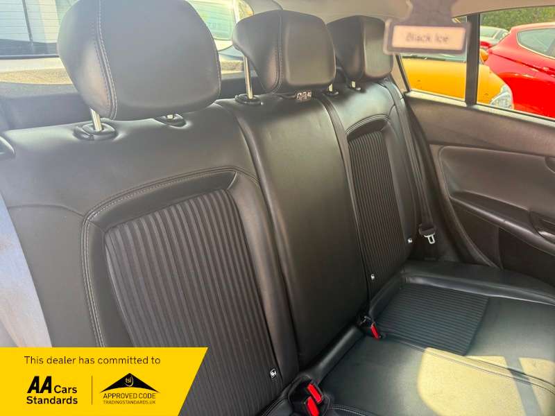 2021 FIAT TIPO 2021 FIAT TIPO