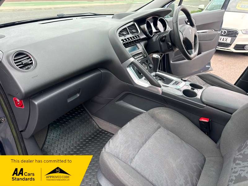 2012 PEUGEOT 3008 2012 PEUGEOT 3008