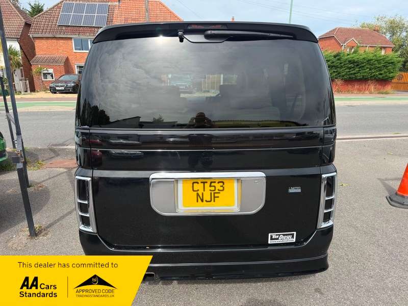 2004 NISSAN ELGRAND 2004 NISSAN ELGRAND