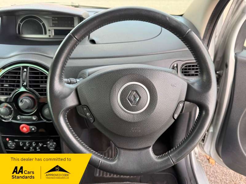 2012 RENAULT MODUS 2012 RENAULT MODUS