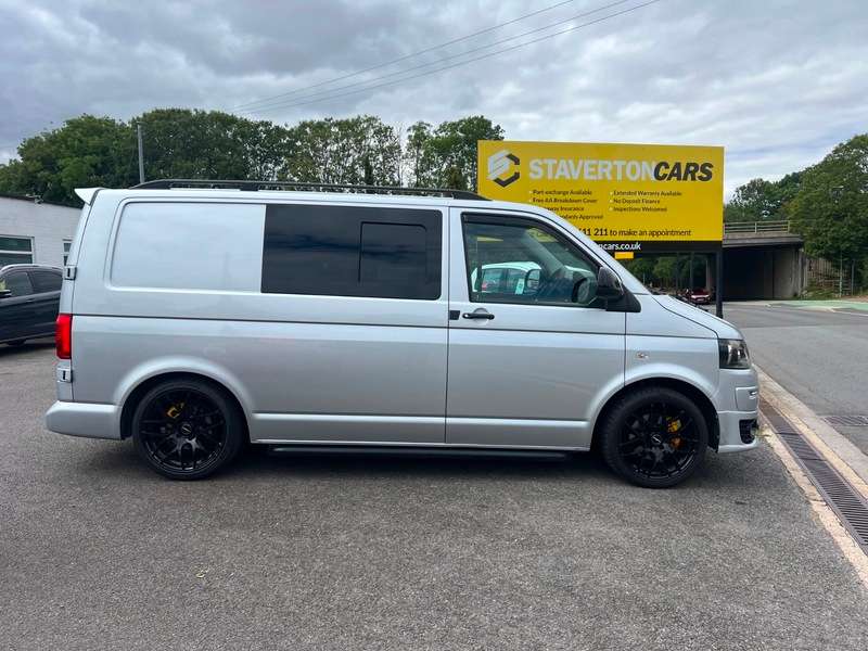 A 2012 VOLKSWAGEN TRANSPORTER T28 TDI Camper Van A 2012 VOLKSWAGEN TRANSPORTER T28 TDI Camper Van