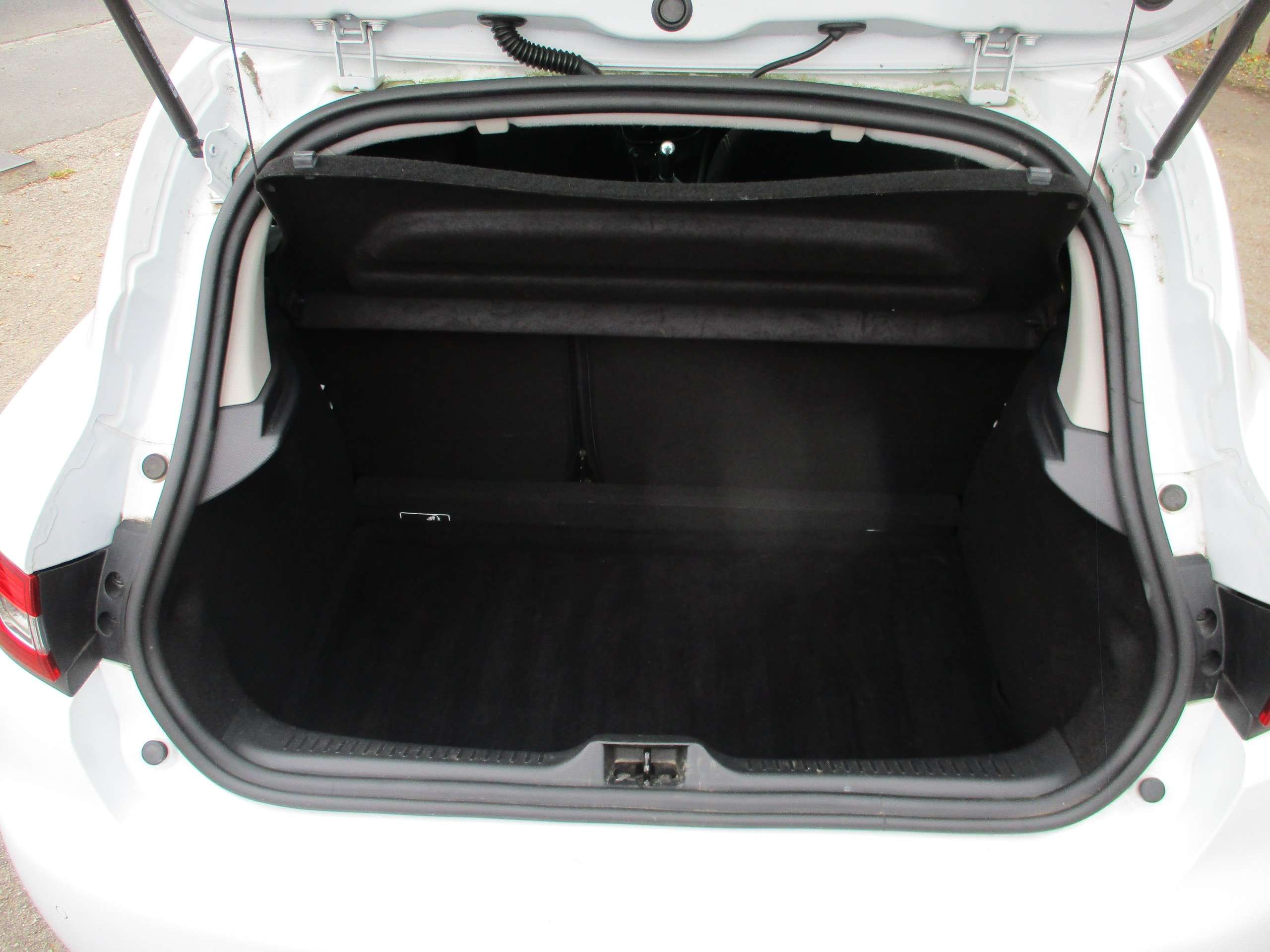 2016 RENAULT CLIO 2016 RENAULT CLIO