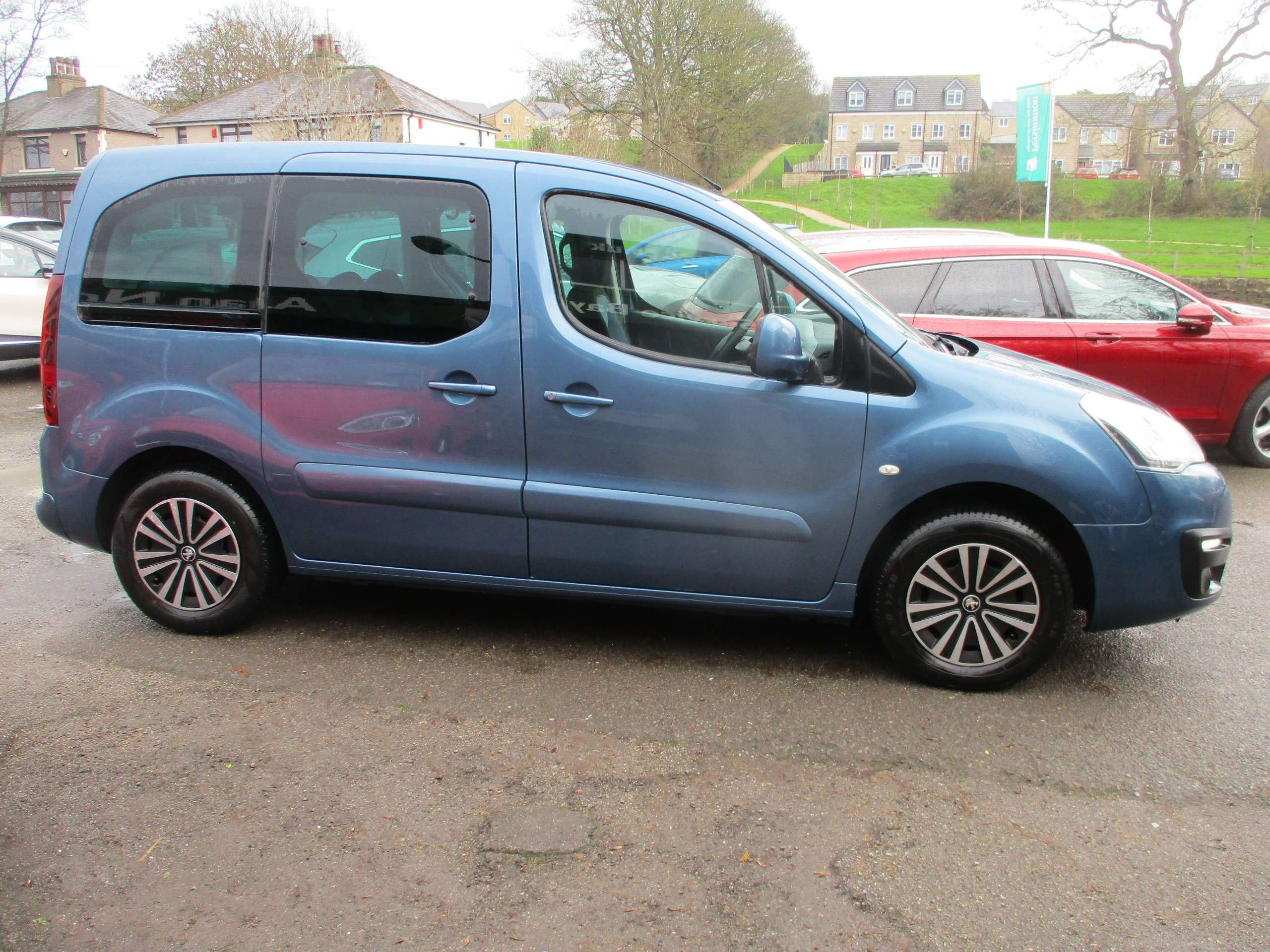 2016 PEUGEOT PARTNER TEPEE 2016 PEUGEOT PARTNER TEPEE