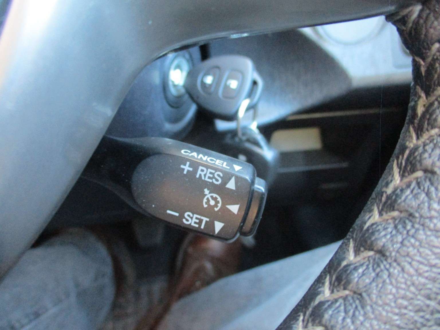 2014 TOYOTA YARIS 2014 TOYOTA YARIS