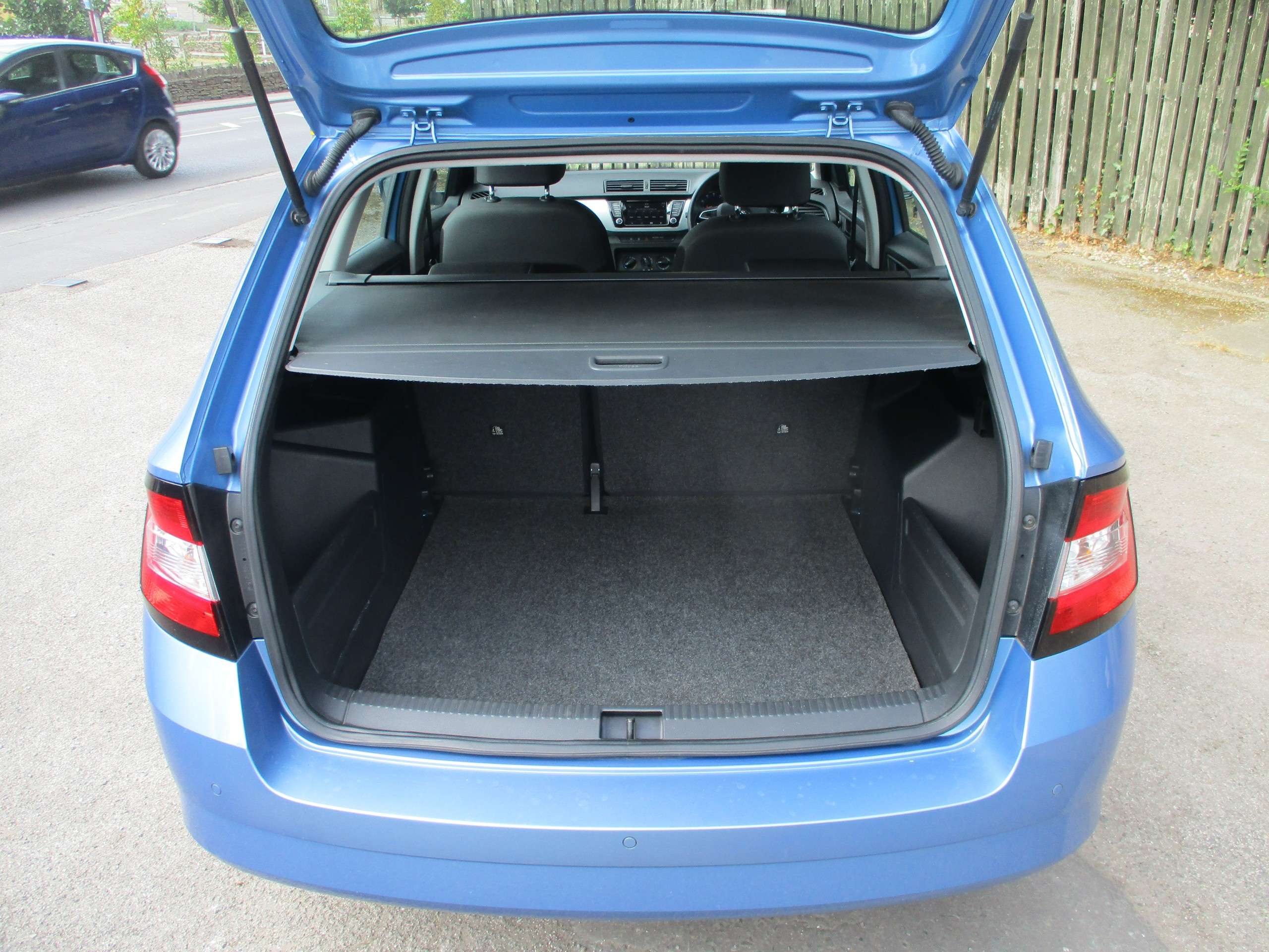 2017 SKODA FABIA 2017 SKODA FABIA