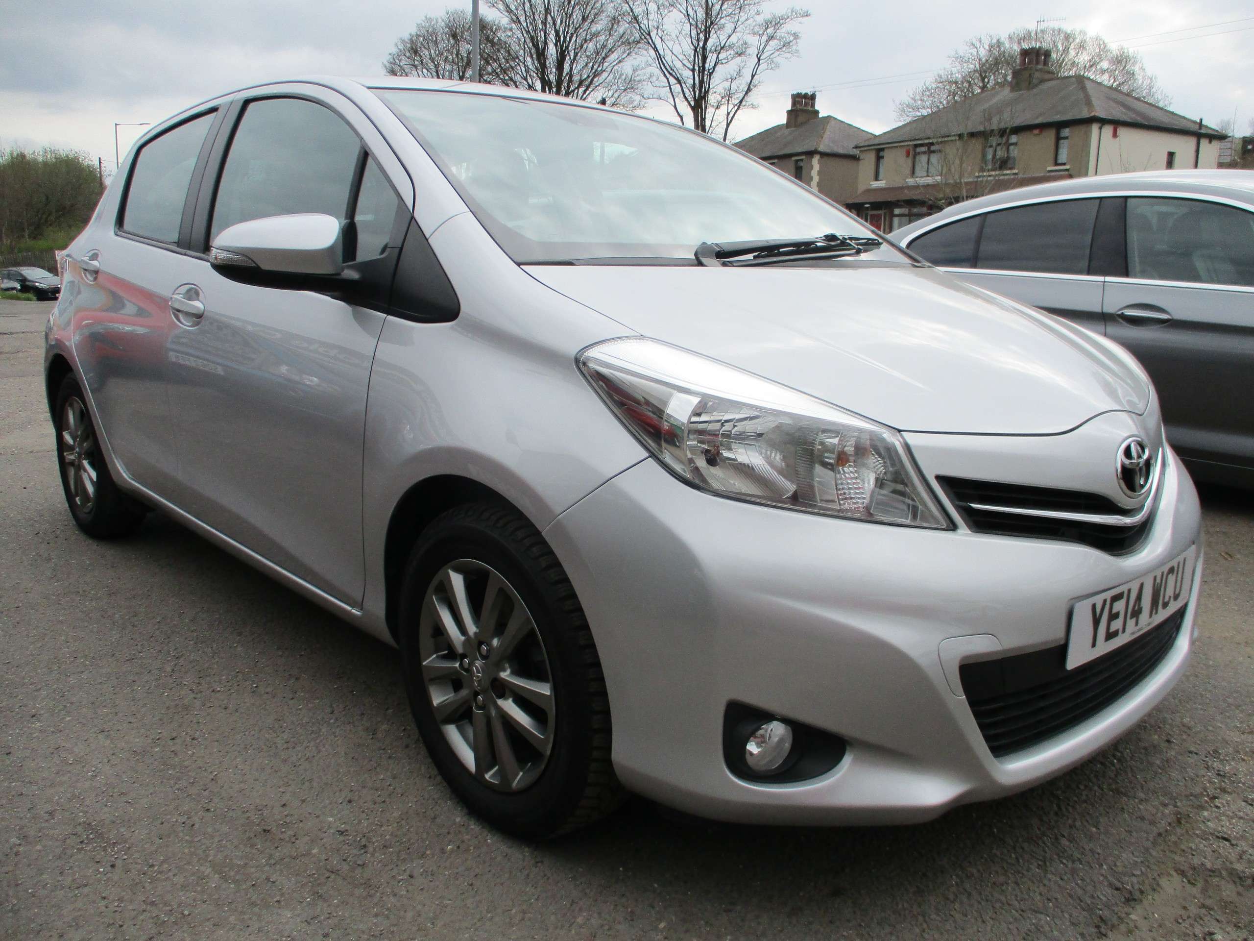 A 2014 TOYOTA YARIS VVT-I ICON PLUS A 2014 TOYOTA YARIS VVT-I ICON PLUS