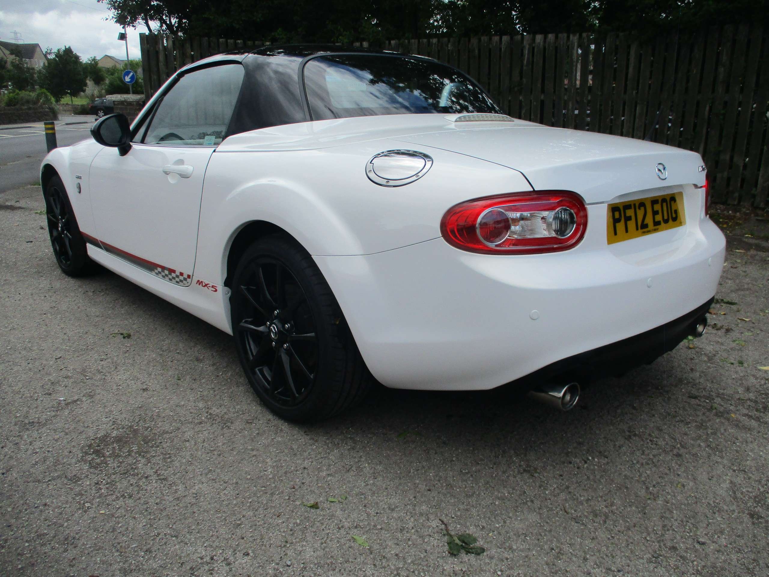 2012 MAZDA MX-5 2012 MAZDA MX-5