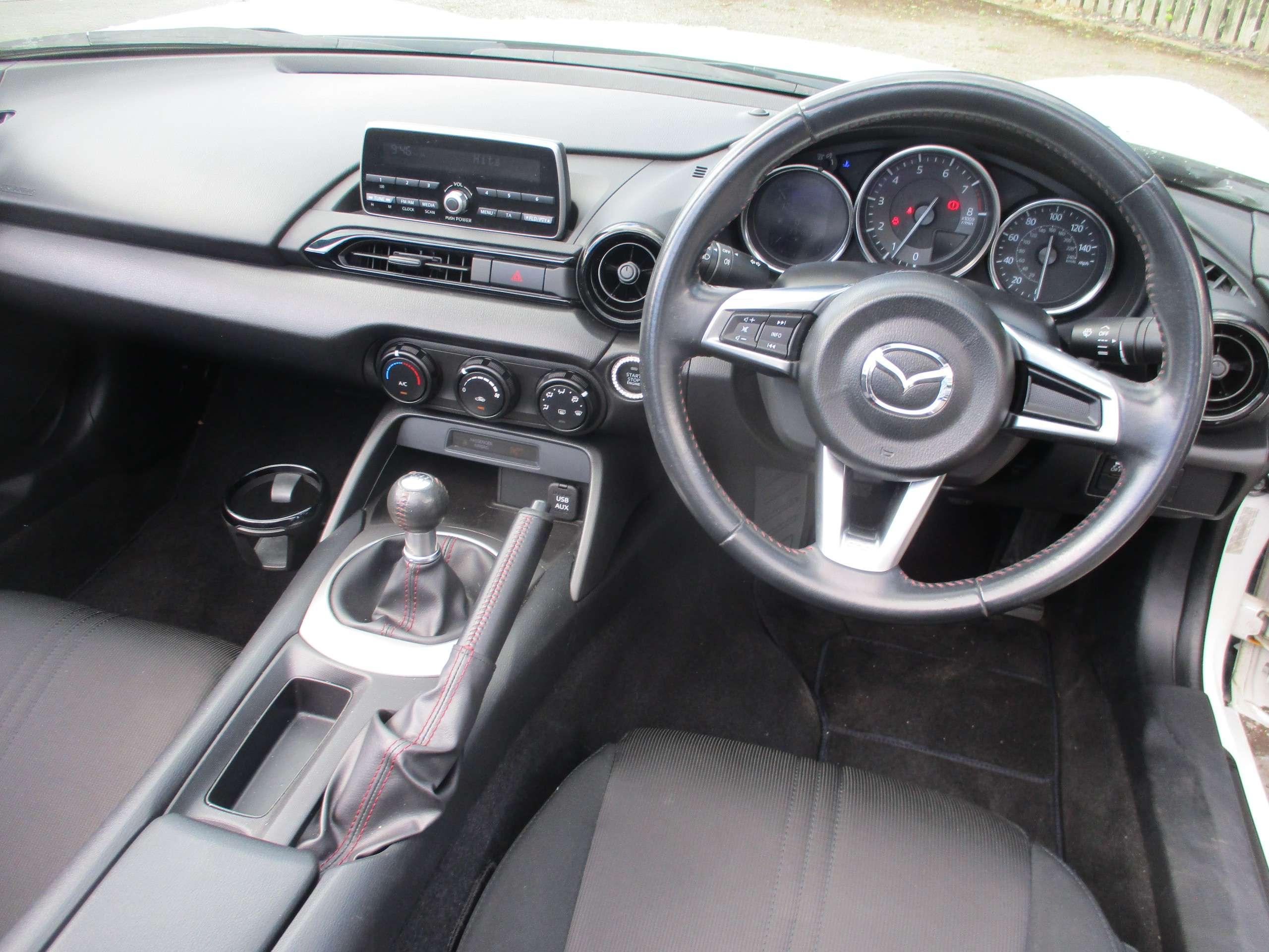 2018 MAZDA MX-5 2018 MAZDA MX-5