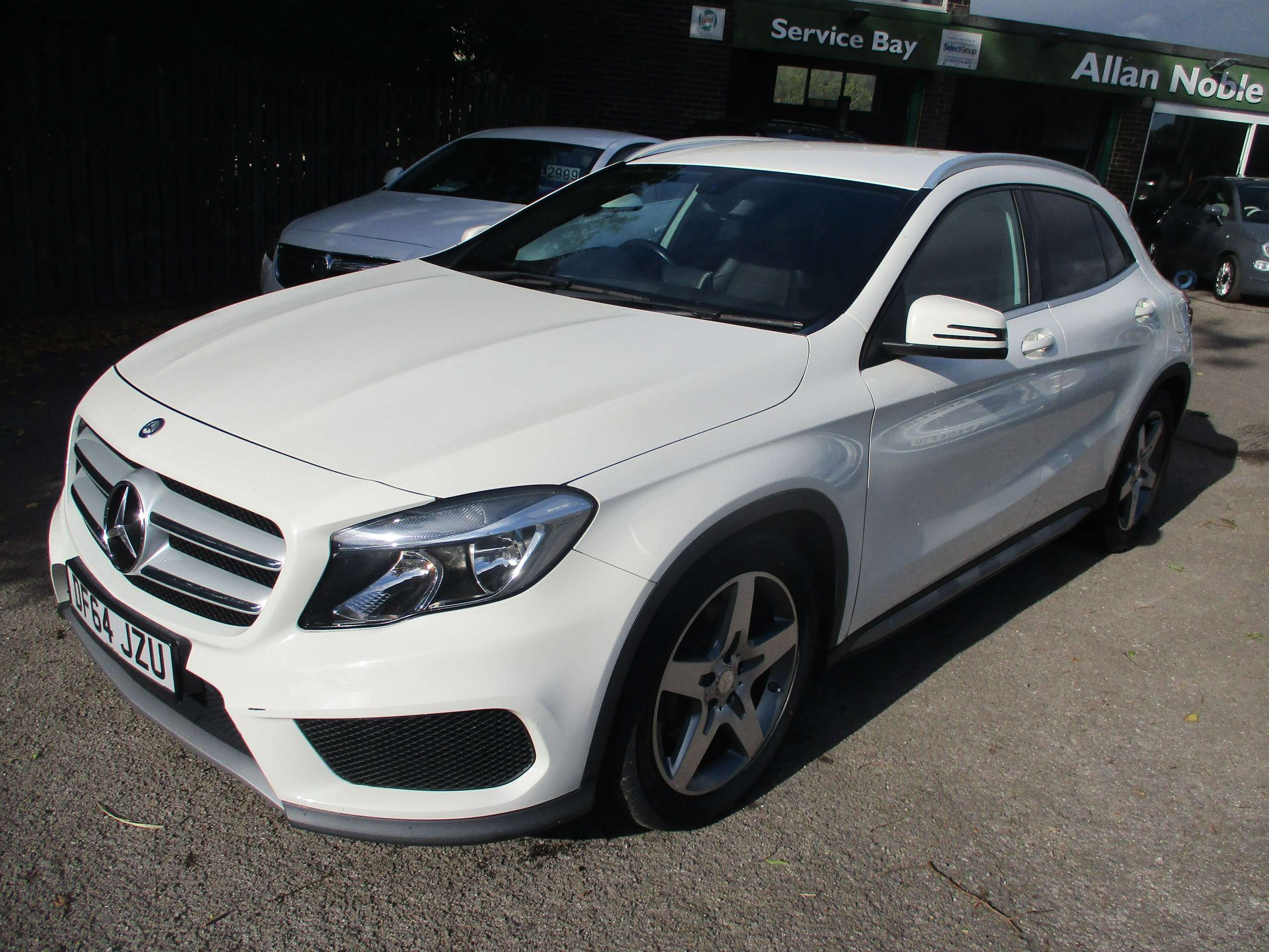 A 2015 MERCEDES-BENZ GLA 2.1 GLA220 CDI AMG Line SUV 5dr Diesel 7G-DCT 4MATIC Euro 6 (s/s) (170 ps) A 2015 MERCEDES-BENZ GLA 2.1 GLA220 CDI AMG Line SUV 5dr Diesel 7G-DCT 4MATIC Euro 6 (s/s) (170 ps)