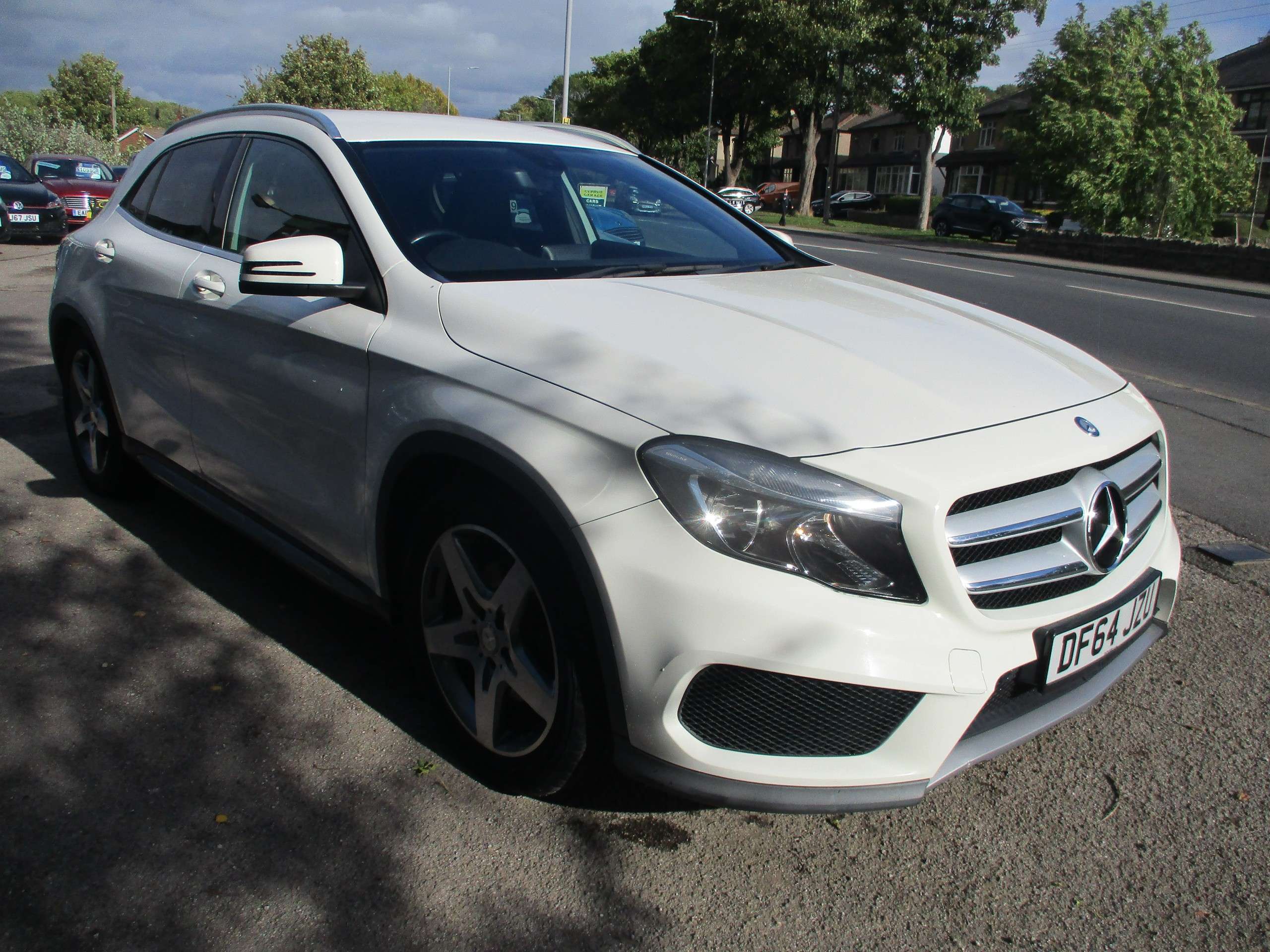A 2015 MERCEDES-BENZ GLA 2.1 GLA220 CDI AMG Line SUV 5dr Diesel 7G-DCT 4MATIC Euro 6 (s/s) (170 ps) A 2015 MERCEDES-BENZ GLA 2.1 GLA220 CDI AMG Line SUV 5dr Diesel 7G-DCT 4MATIC Euro 6 (s/s) (170 ps)