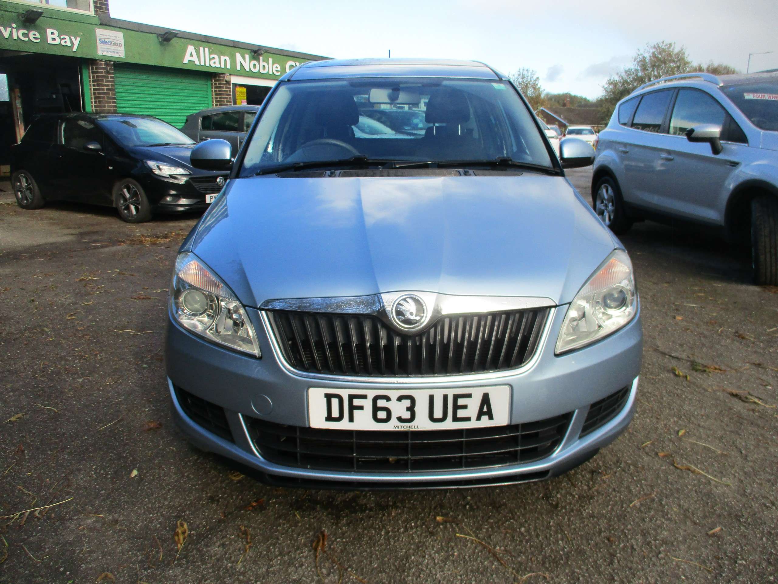 A 2014 SKODA ROOMSTER 1.2 TSI SE Action MPV 5dr Petrol Manual Euro 5 (86 ps) A 2014 SKODA ROOMSTER 1.2 TSI SE Action MPV 5dr Petrol Manual Euro 5 (86 ps)