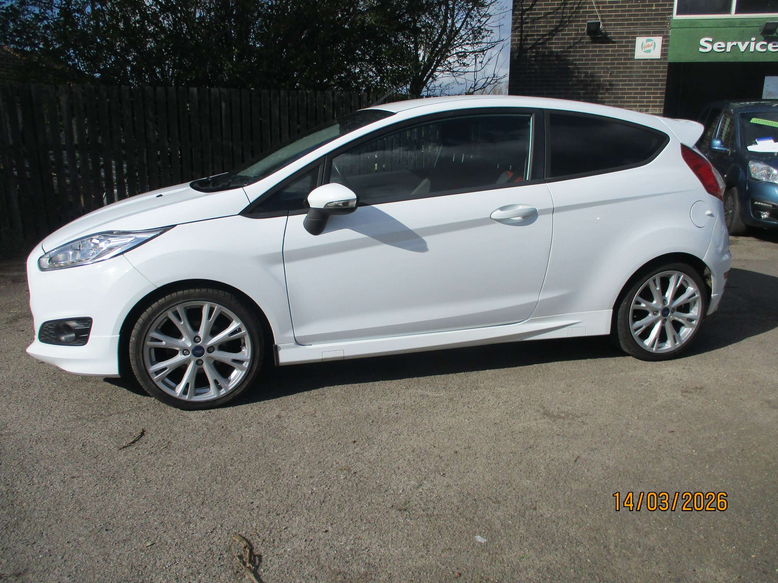 2016 FORD FIESTA 2016 FORD FIESTA
