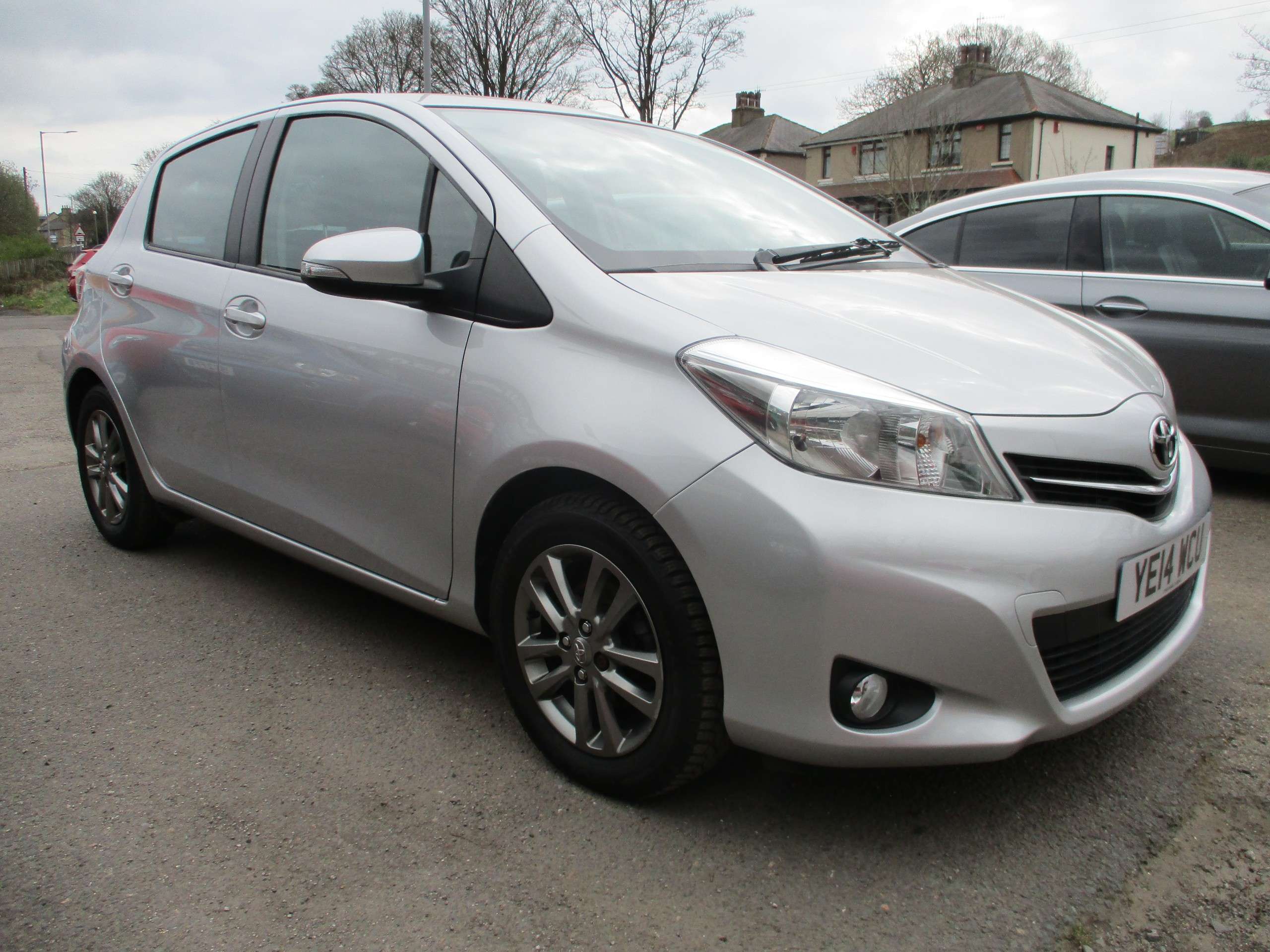 A 2014 TOYOTA YARIS VVT-I ICON PLUS A 2014 TOYOTA YARIS VVT-I ICON PLUS
