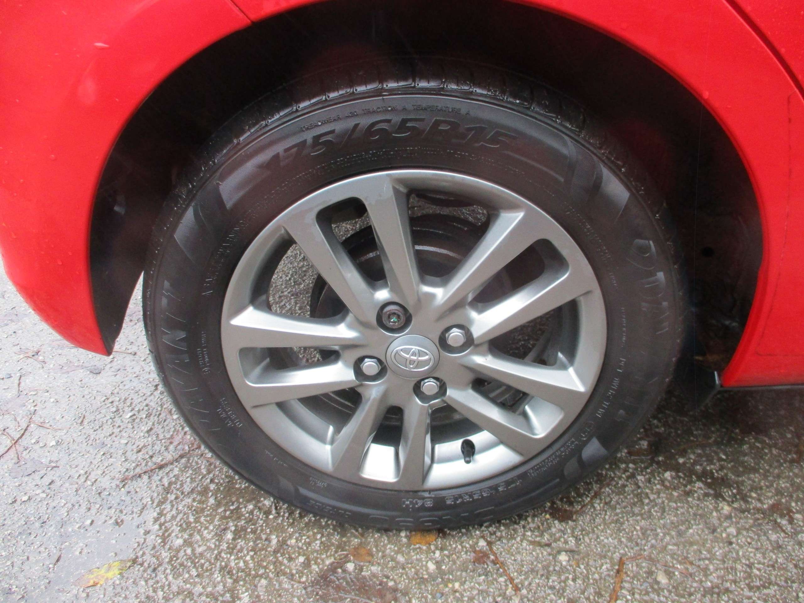 2014 TOYOTA YARIS 2014 TOYOTA YARIS