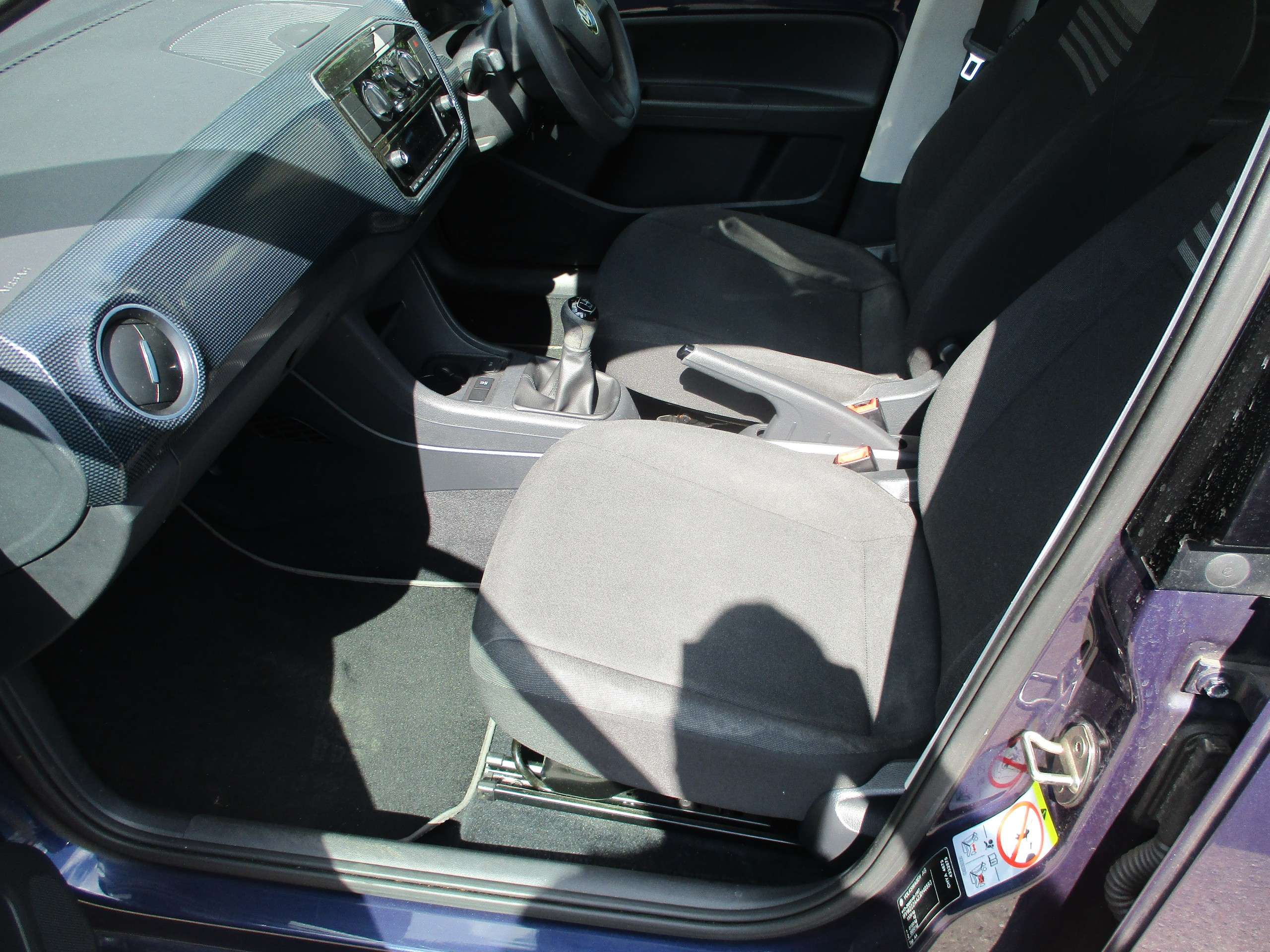 2017 VOLKSWAGEN UP! 2017 VOLKSWAGEN UP!