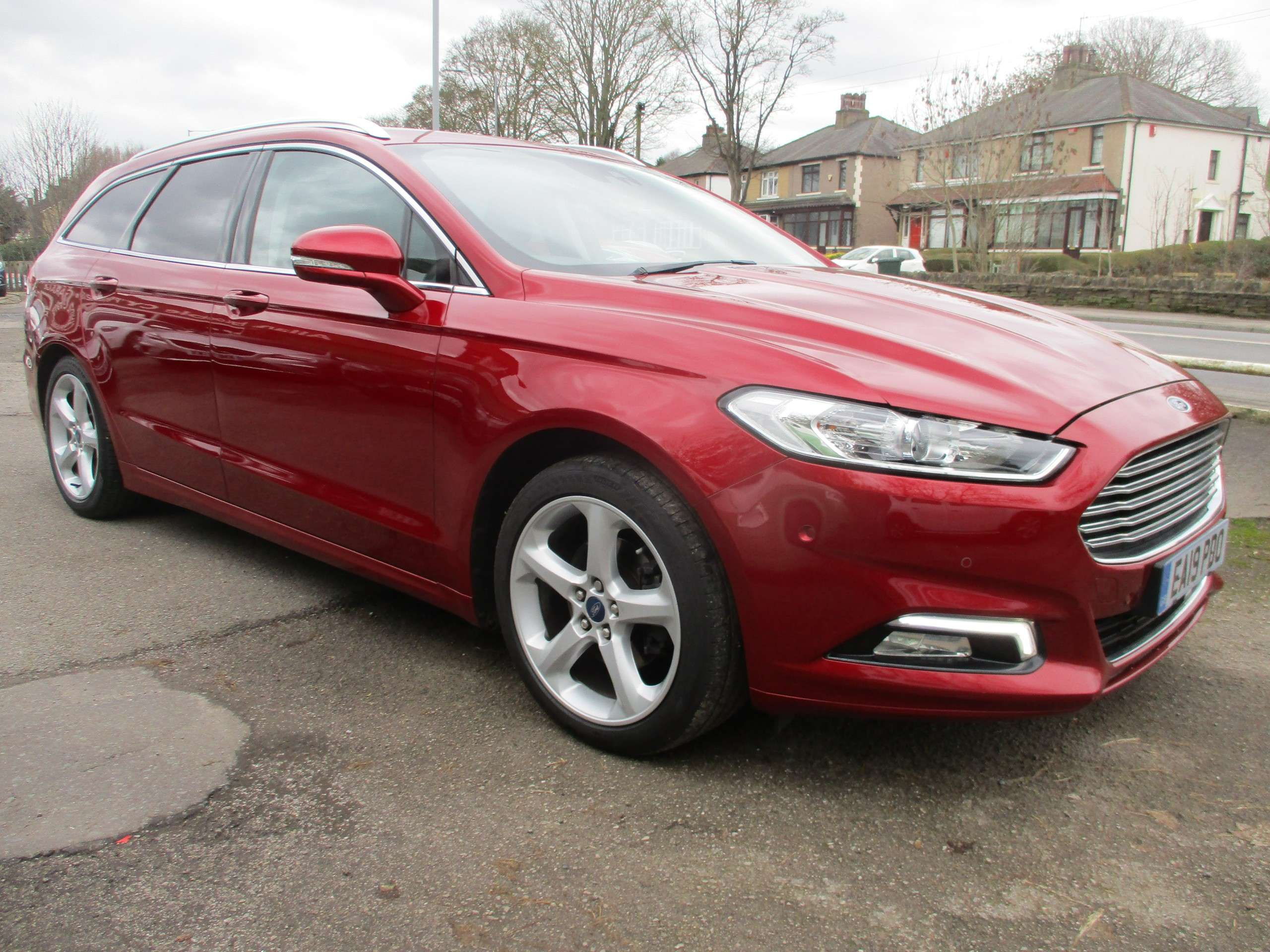 A 2019 FORD MONDEO 1.5T EcoBoost Titanium Edition Estate 5dr Petrol Auto Euro 6 (s/s) (165 ps) A 2019 FORD MONDEO 1.5T EcoBoost Titanium Edition Estate 5dr Petrol Auto Euro 6 (s/s) (165 ps)