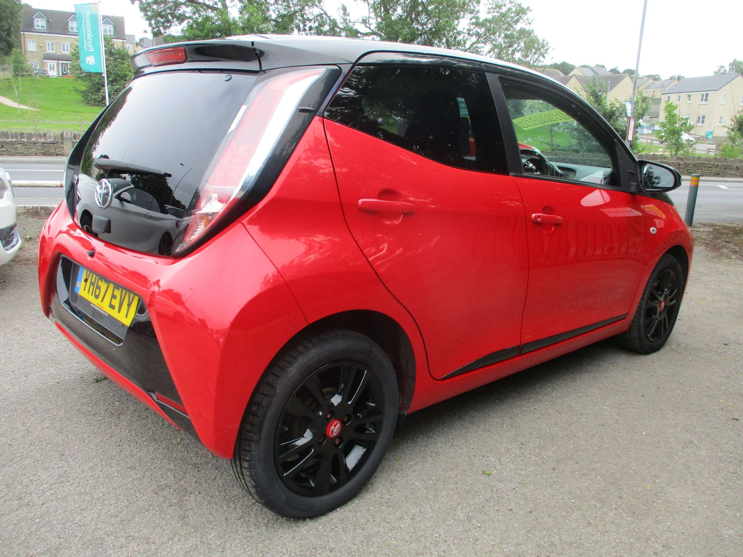 2017 TOYOTA AYGO 2017 TOYOTA AYGO