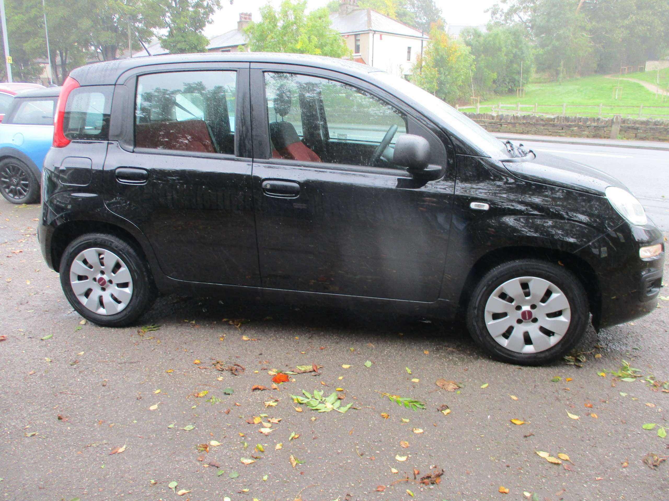 A 2017 FIAT PANDA 1.2 Pop Hatchback 5dr Petrol Manual Euro 6 (69 bhp) A 2017 FIAT PANDA 1.2 Pop Hatchback 5dr Petrol Manual Euro 6 (69 bhp)