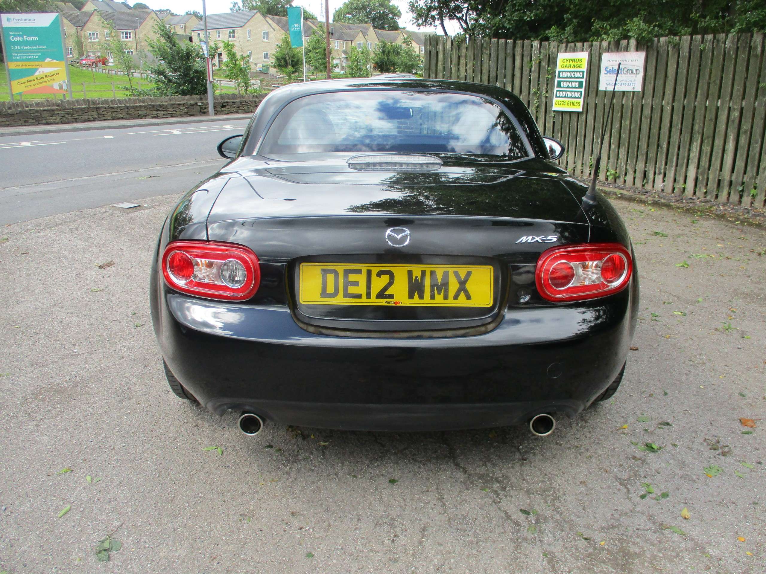 2012 MAZDA MX-5 2012 MAZDA MX-5