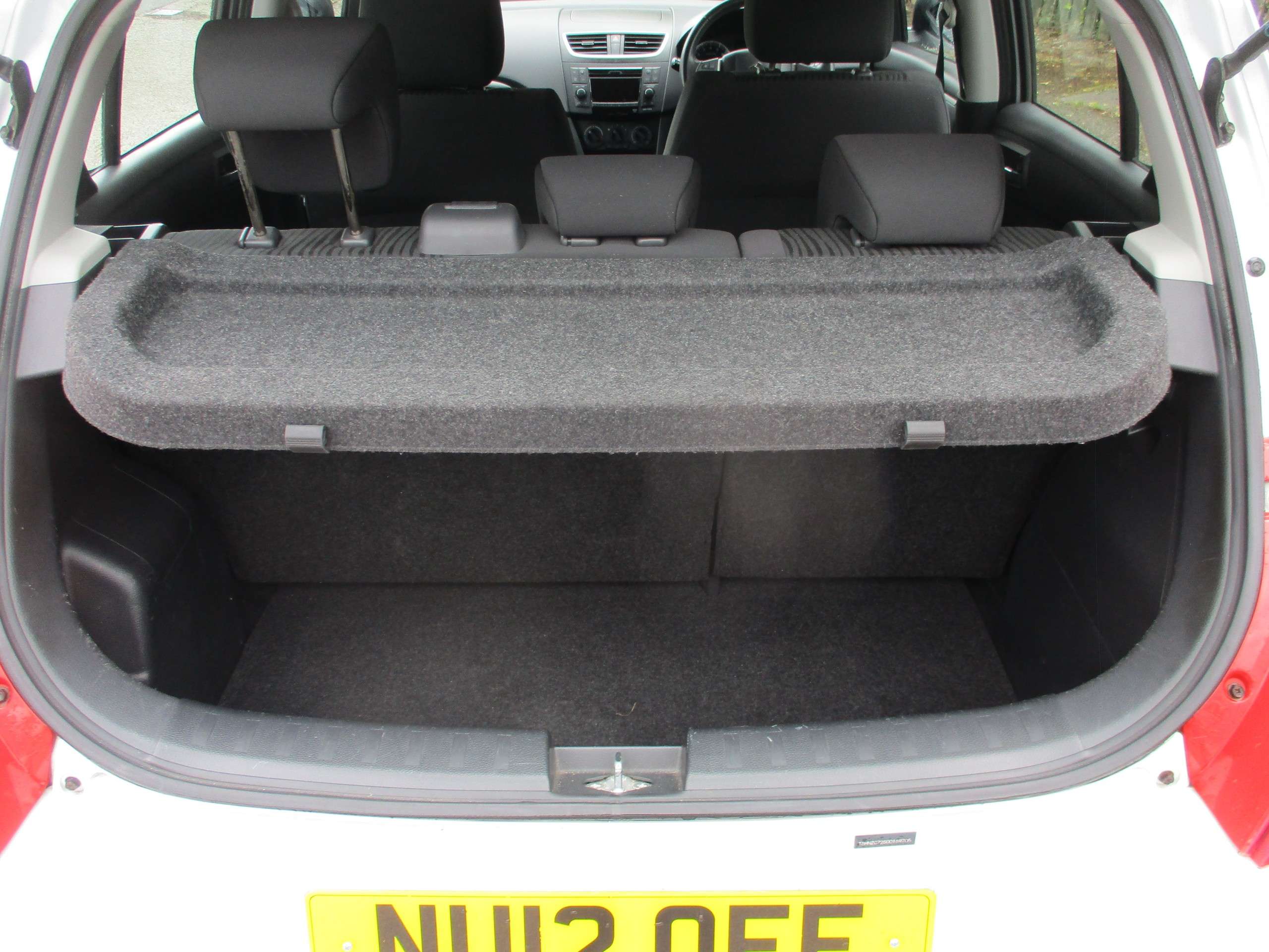 2012 SUZUKI SWIFT 2012 SUZUKI SWIFT
