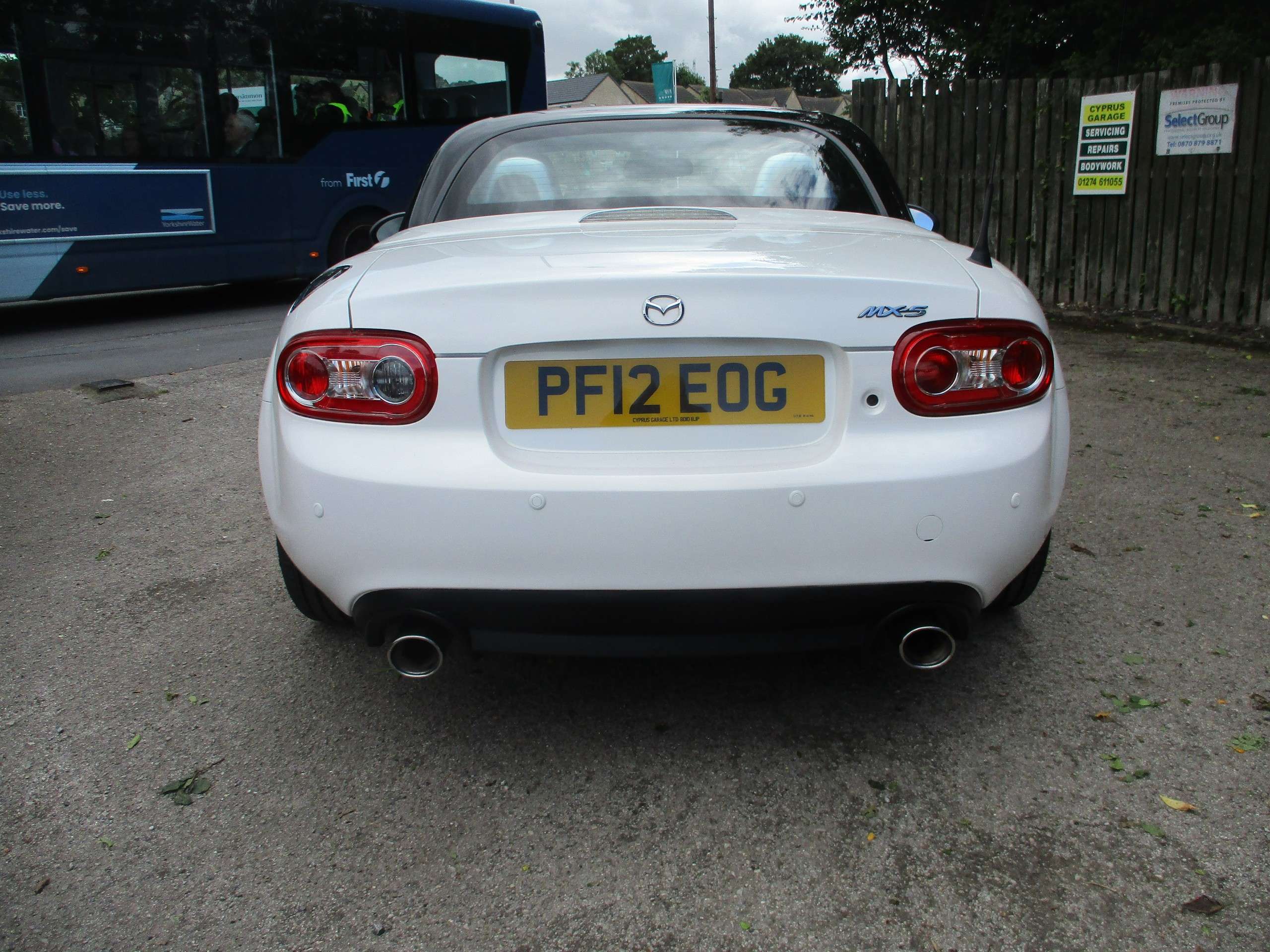 2012 MAZDA MX-5 2012 MAZDA MX-5