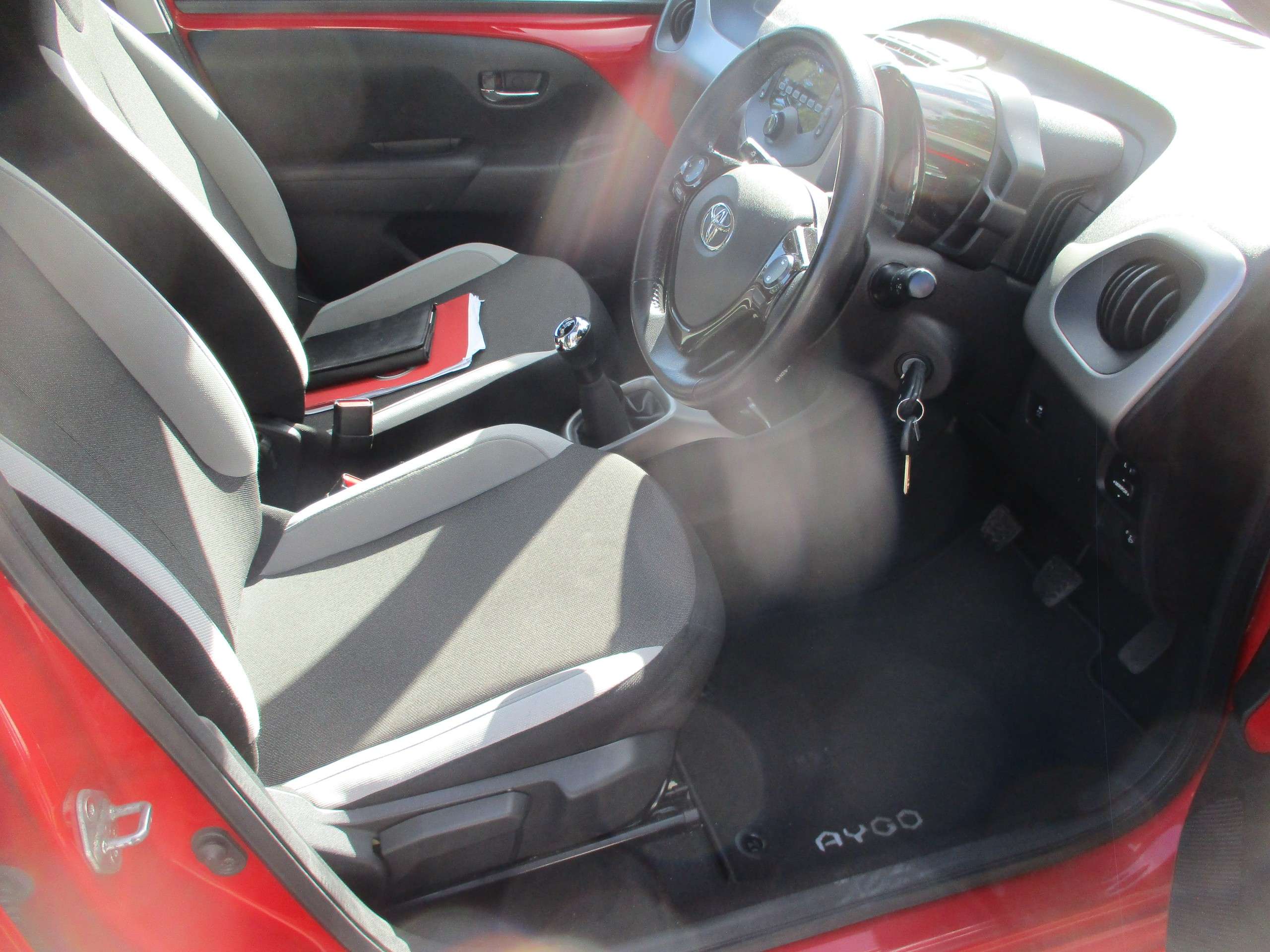 2017 TOYOTA AYGO 2017 TOYOTA AYGO