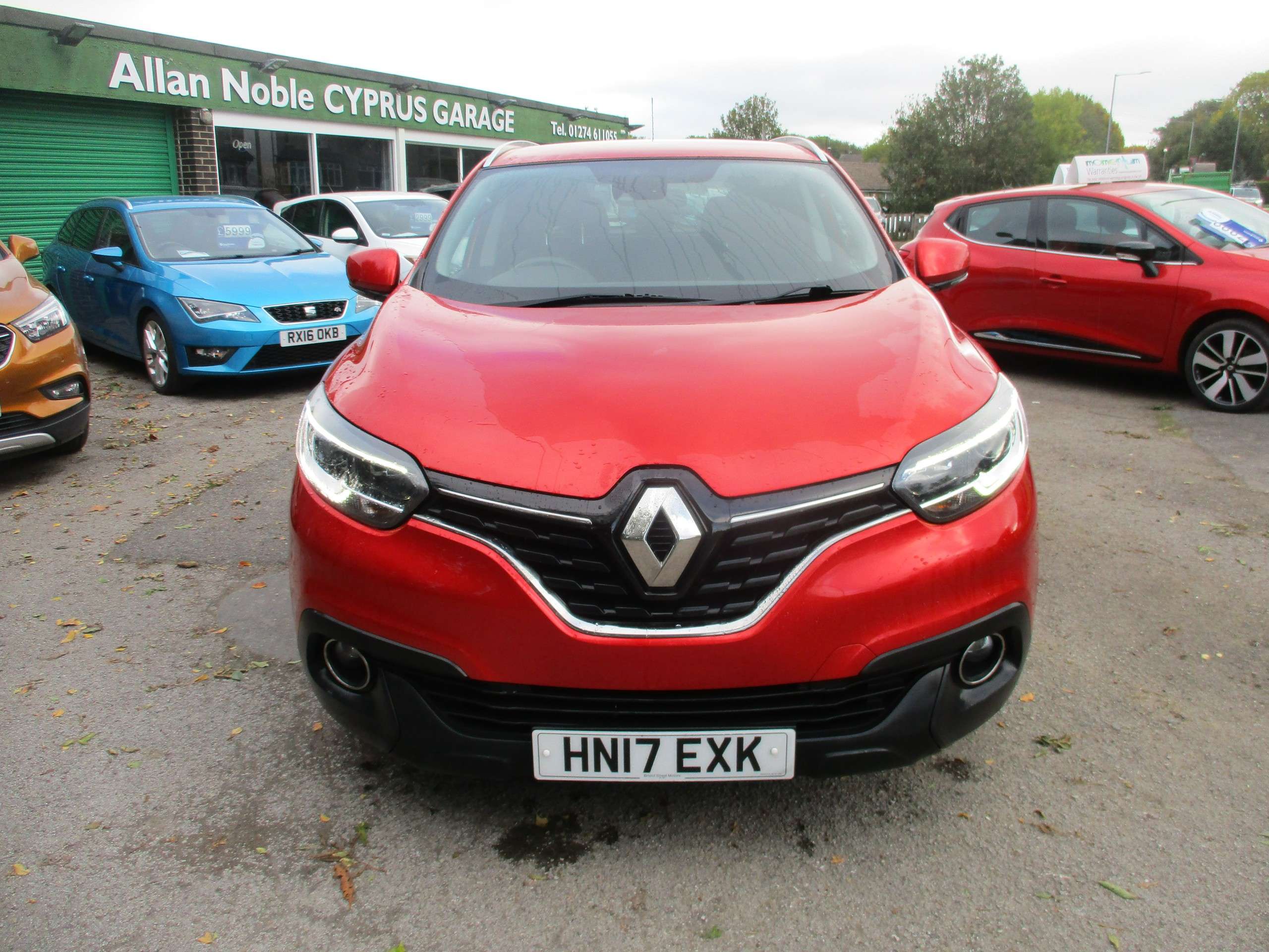 A 2017 RENAULT KADJAR 1.2 TCe Dynamique Nav SUV 5dr Petrol Manual Euro 6 (s/s) (130 ps) A 2017 RENAULT KADJAR 1.2 TCe Dynamique Nav SUV 5dr Petrol Manual Euro 6 (s/s) (130 ps)