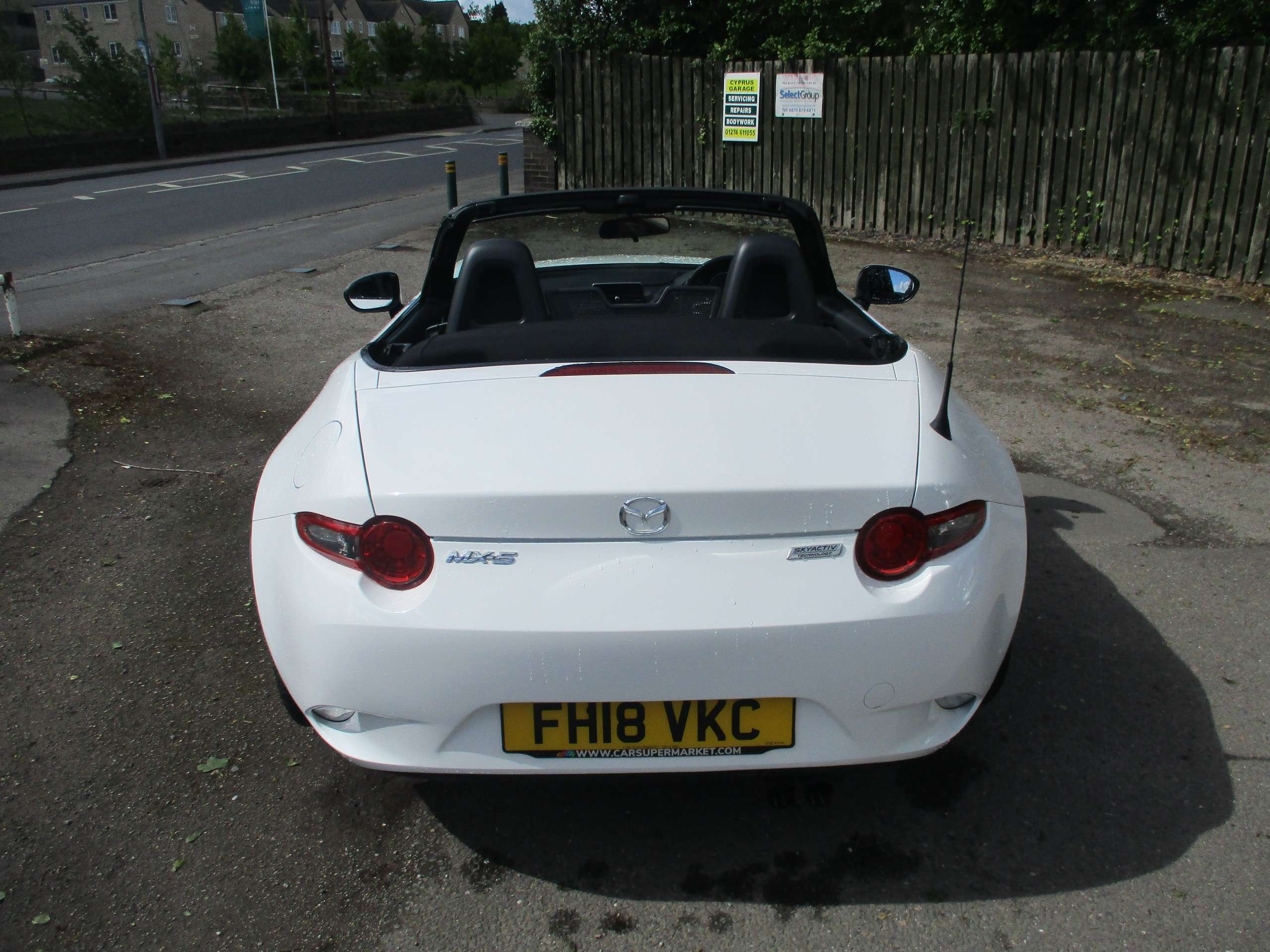 2018 MAZDA MX-5 2018 MAZDA MX-5
