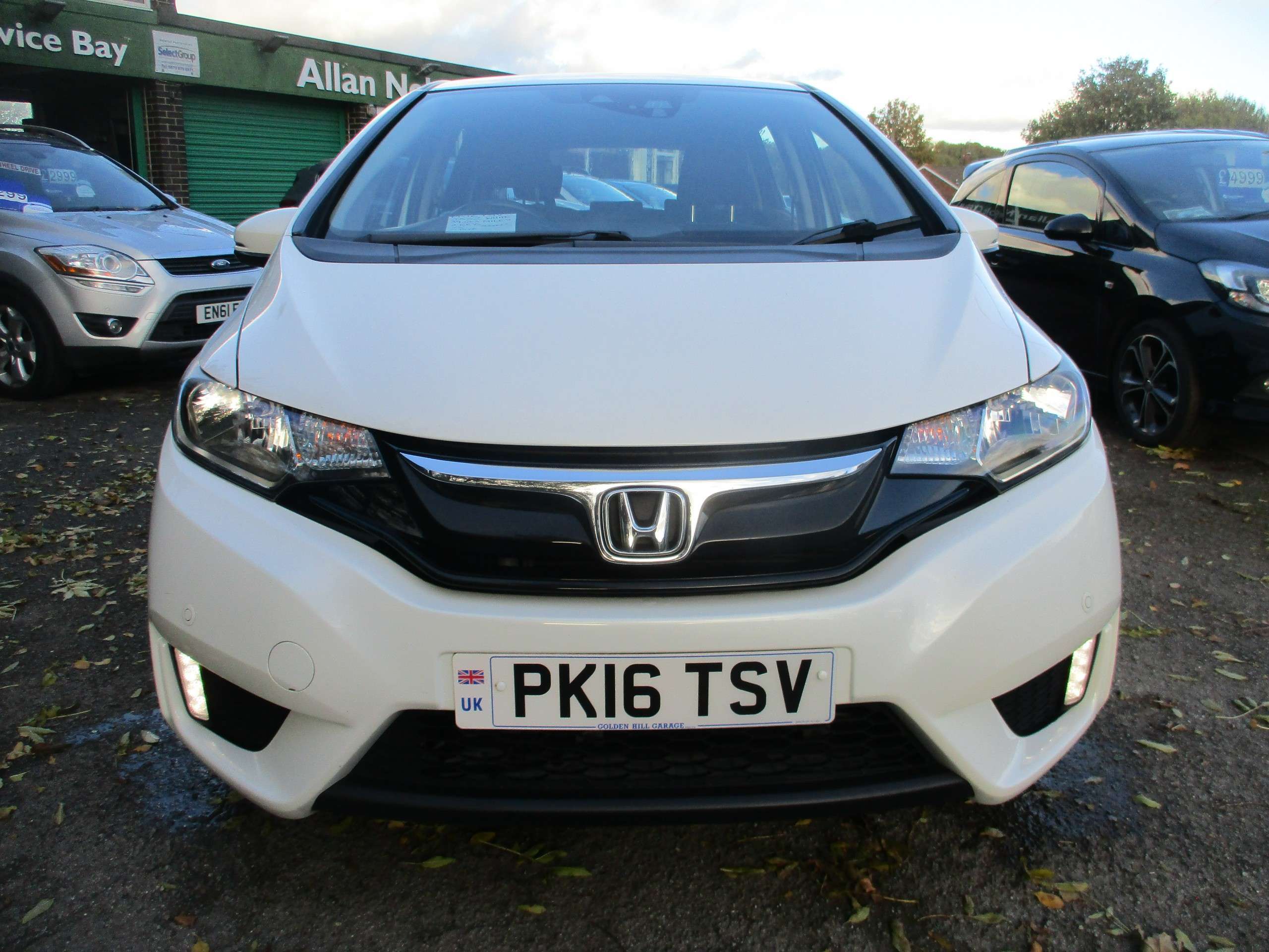 A 2016 HONDA JAZZ 1.3 i-VTEC SE Hatchback 5dr Petrol Manual Euro 6 (s/s) (102 ps) A 2016 HONDA JAZZ 1.3 i-VTEC SE Hatchback 5dr Petrol Manual Euro 6 (s/s) (102 ps)